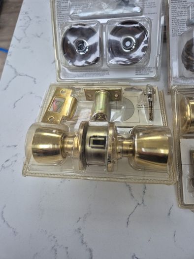 door handle and locks