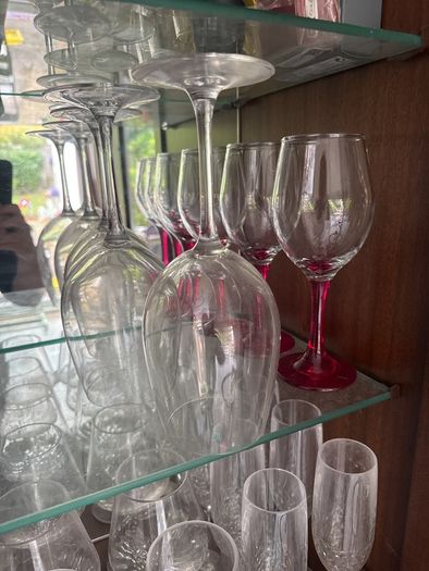 Mixed wine glasses