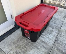 Husky 45 Gallon/170 Liter Tote with Wheels