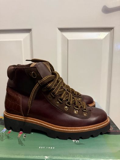 Hiking shoes