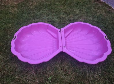 Pink shell sandpit/pool