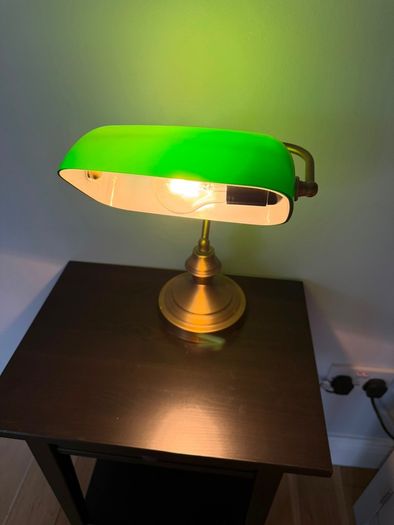 Qazqa - Classic Table Lamp I Table LightInotary lamp Bronze with Green Glass - Banker- - Classic I Antique - Suitable for LED E27 | 1 Light - Steel Table lamp - Suitable for Living Room I