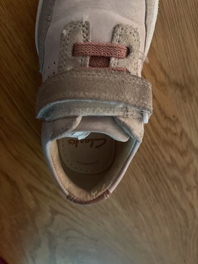 Clarks Fawn Hero toddler shoes size 5G