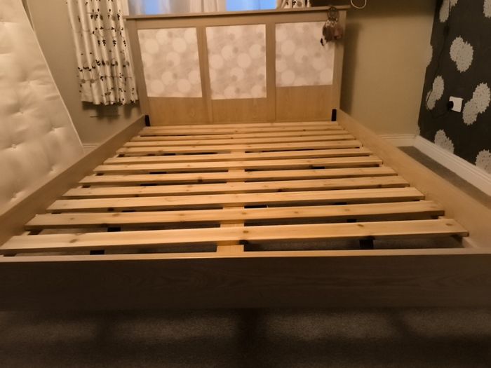 5ft King size pine bed frame.