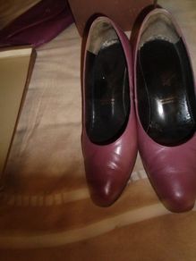 Ladies Court Shoes for Sale