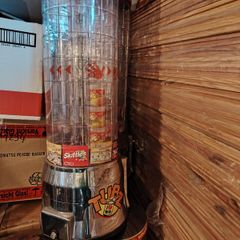 5 x Tubz vending machines