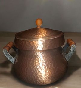 Large copper pot