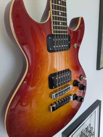 Fender Flame - 1985 (Japanese Vintage)