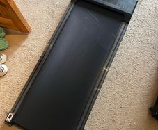 Walking pad with remote