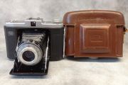 Zeiss Ikon 6x6 antique camera.