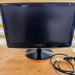 Samsung TV SyncMaster B2230HD and 22" PC Monitor