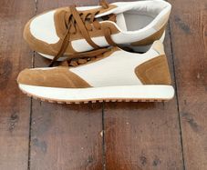 ladies runners size 6