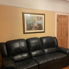 leather suite of furniture set (1 sofa, 2 armchairs)