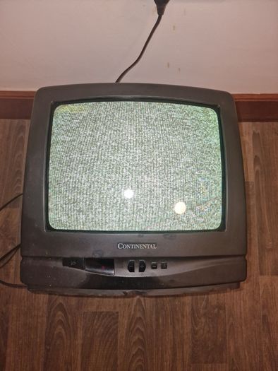 Small vintage tv vintage conteniltal