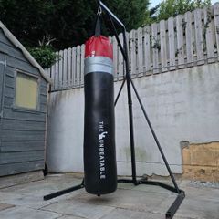 5 ft boxing bag with stand