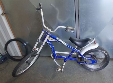 Klondyke Cruzz bicyle for restoration