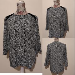 Round Neck Print Top, New with tags