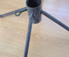 Christmas tree metal base holder