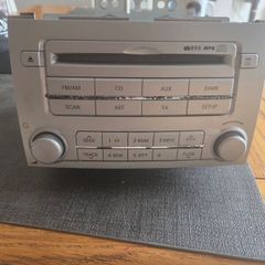 Hyundai i 20 car stereo 2009