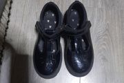 Girls black shoes