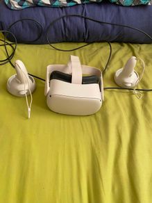 oculus quest 2 VR headset  128gb