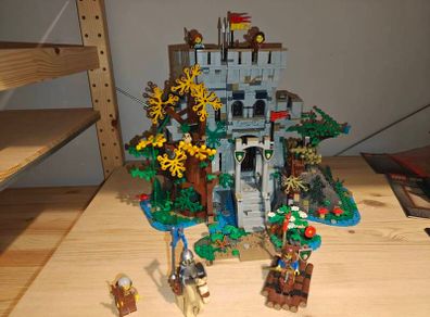 Lego Bricklink Designer Program Castle in the Forest 910001