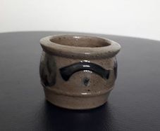 POT - Tiny - 4cm High - Vintage