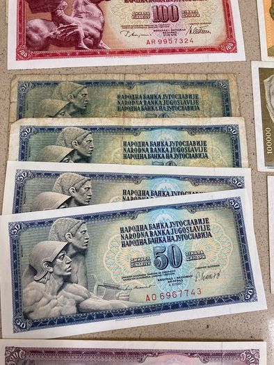 Yugoslavia 42 Banknotes lot