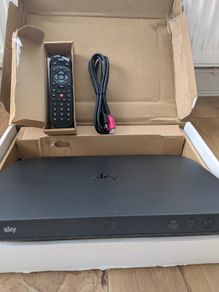 Sky Q Box