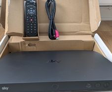 Sky Q Box
