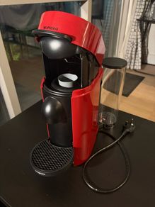 Nespresso Vertuo Plus coffee machine