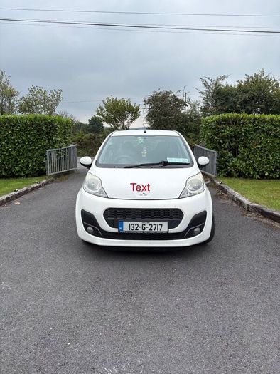 2013 Peugeot 107 1.0 petrol 5-door manual