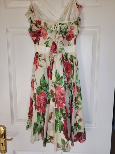 Stunning Lipsy dress