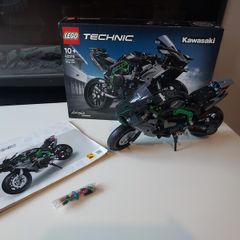 Lego Technic 42170 Kawasaki Ninja H2R