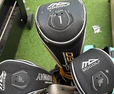 golf clubs