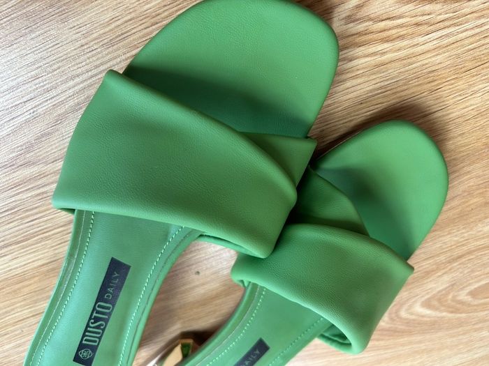 green faux leather sandal