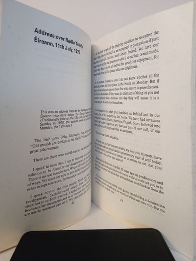 Speeches and Statements. Irish Unity, Northern Ireland, Anglo-Irish Relations. August 1969-October 1971 by the Taoiseach John Lynch (HQ734)