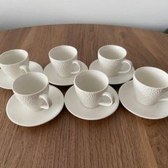 Porcelain Tea Cup Set