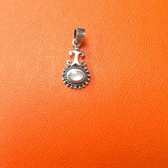 Sterling Silver Mother of Pearl Pendant