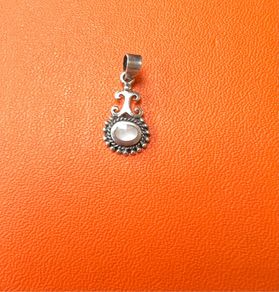 Sterling Silver Mother of Pearl Pendant