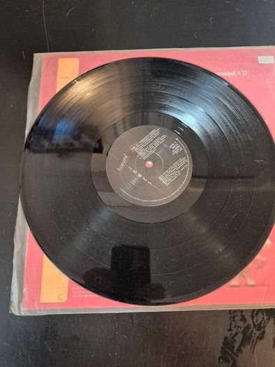 howars jones 12" vinyl