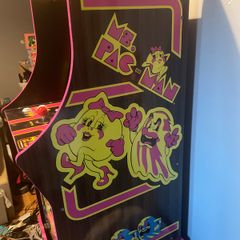 Arcade 1up mrs pac man 40th anniversary and chair