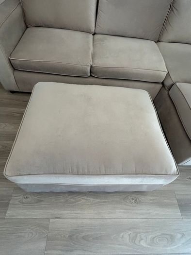 Perfect condition L shape Sofa