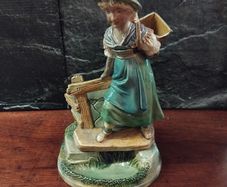 spill vase of young girl