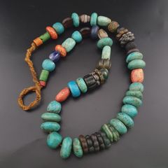 Vintage Turqouise Color Old Resin & Glass Beads Necklace