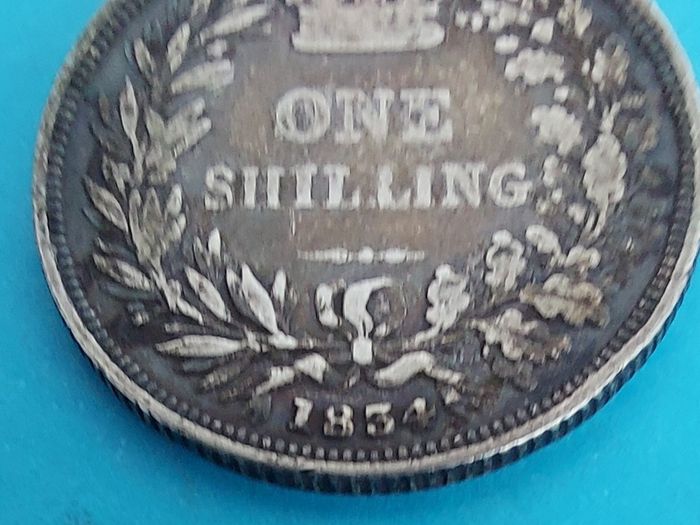 England WILLIAM IV 1834  SHILLING Very Fine condition