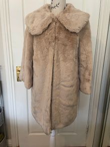 Gharani Strok Faux Fur Jacket - Size 14 - Beige/Nude - New - Soft Teddy Coat