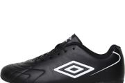 Umbro boys football Size UK2 approx age 7/8