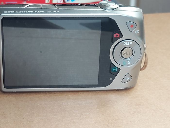 Casio Exilim Digital Camera, Model EX-Z2000, plus Battery charger, No Battery or Memory card, 14.1 Megapixels, in excellent cosmetic condition