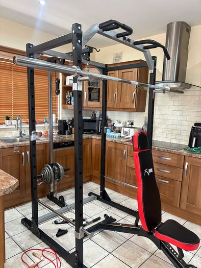 Finest Gym Weightlifting Set Up On Adverts, Fully Integrated Upper And Lower Cable System, Power Squat Rack, Olympic Weights And Bar, Dumbbells, Bench, Chin Up And More!!!